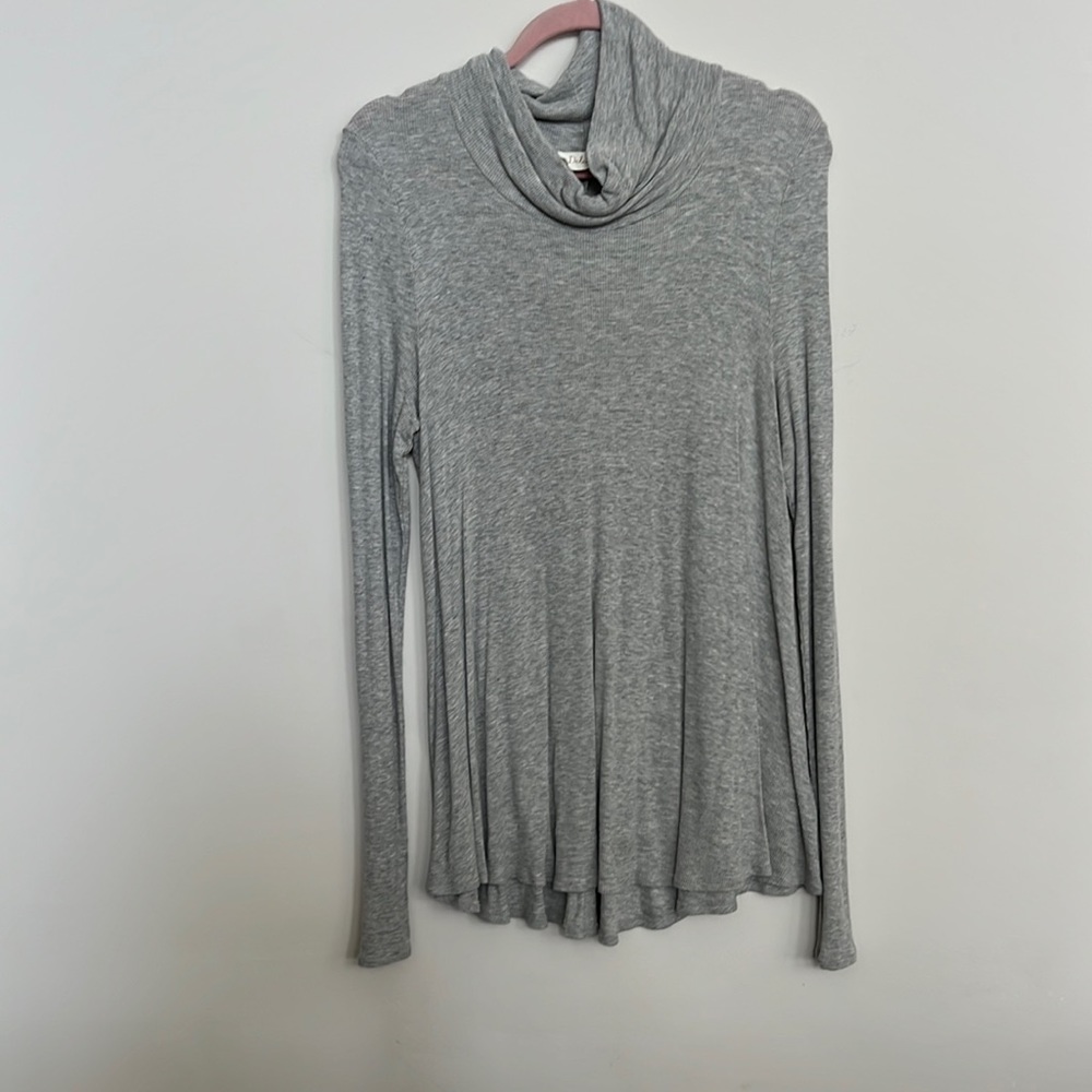 (L) Grey Sweater Tunic